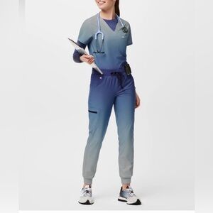 XLP FIGS Women's Ocean mist ombre Blue Scrub Set